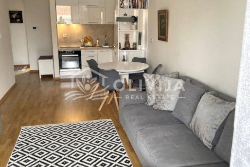 Apartment with 2 bedrooms in Bečići, Montenegro