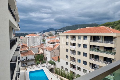 Spacious Sea View Apartment in Bečići — 5 Minutes from the Beach
