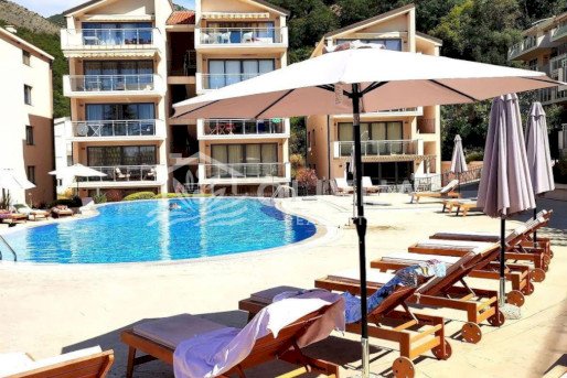 Apartment for Rent in Pržno