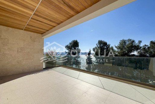 Apartment with sea view in Bar, Montenegro