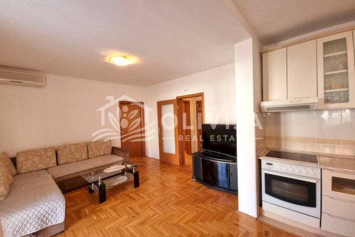 Dvosoban stan u Budvi