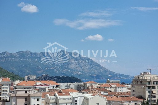 Godišnje izdavanje garsonjere u Budvi, naselje Dubovica, sa pogledom na more